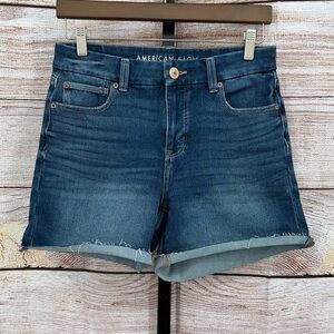 NWT American Eagle Outfitters Blue Jean Shorts Curvy Midi Size 8
